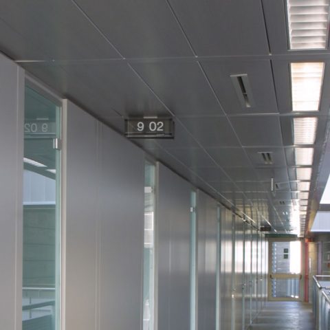 controsoffotto-in-acciaio-preverniciato
